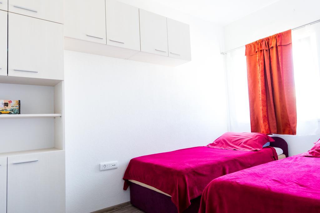 Villa Apartments Marko & Simun Kaštela Exterior foto