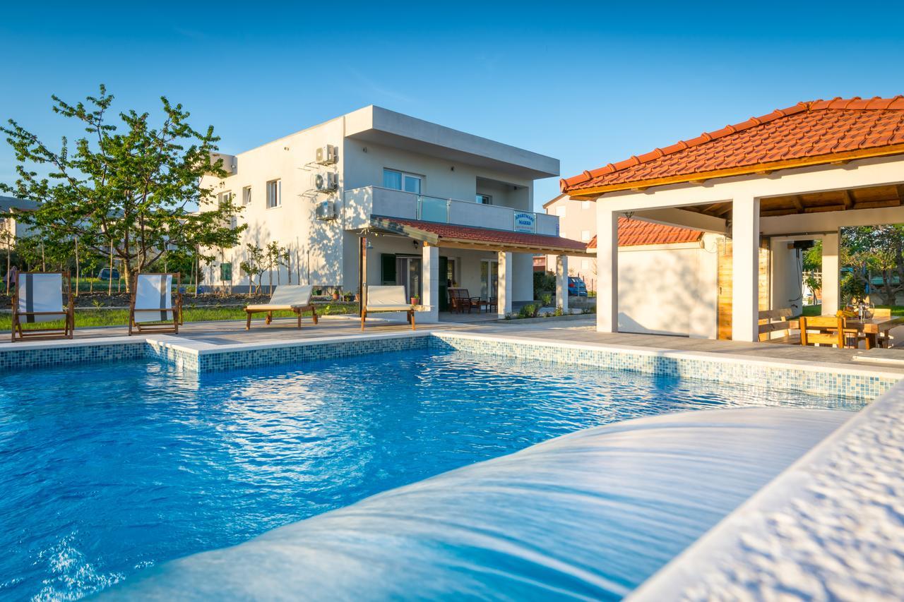 Villa Apartments Marko & Simun Kaštela Exterior foto
